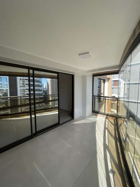 Apartamento com 3 quartos e 1 suíte, 106,00 m² para alugar por R$ 6.230,00 - Horto Florestal, Salvador/BA
