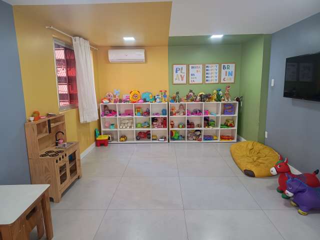 Apartamento com 3 quartos e 1 suíte, 120,00 m² para alugar por R$ 3.796,00 - Candeal, Salvador/BA  