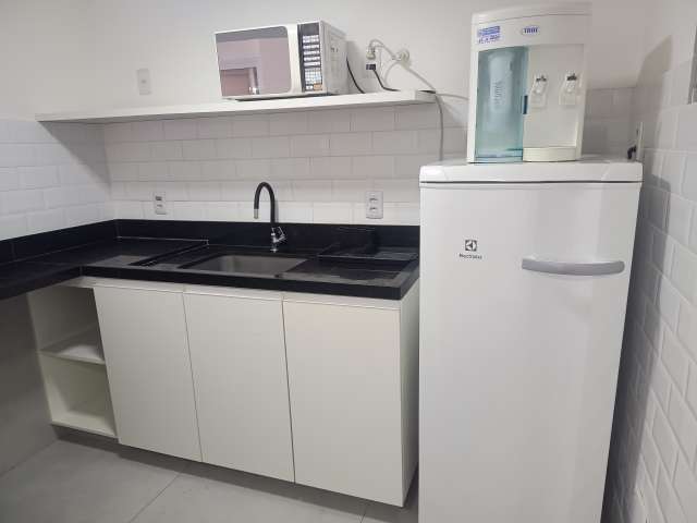 Apartamento com 3 quartos e 1 suíte, 120,00 m² para alugar por R$ 3.796,00 - Candeal, Salvador/BA  