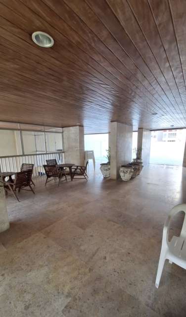 Apartamento na Barra  com 3 quartos sendo 1 suíte, 132,00 m² à venda por R$ 780.000,00 ou aluguel por R$ 6.000,00