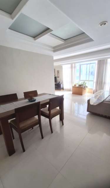 Apartamento na Barra  com 3 quartos sendo 1 suíte, 132,00 m² à venda por R$ 780.000,00 ou aluguel por R$ 6.000,00