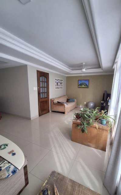 Apartamento na Barra  com 3 quartos sendo 1 suíte, 132,00 m² à venda por R$ 780.000,00 ou aluguel por R$ 6.000,00