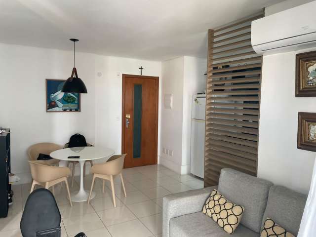 Apartamento no Caminho das Árvores com 1 suíte, 45,12 m² à venda por R$ 565.000,00