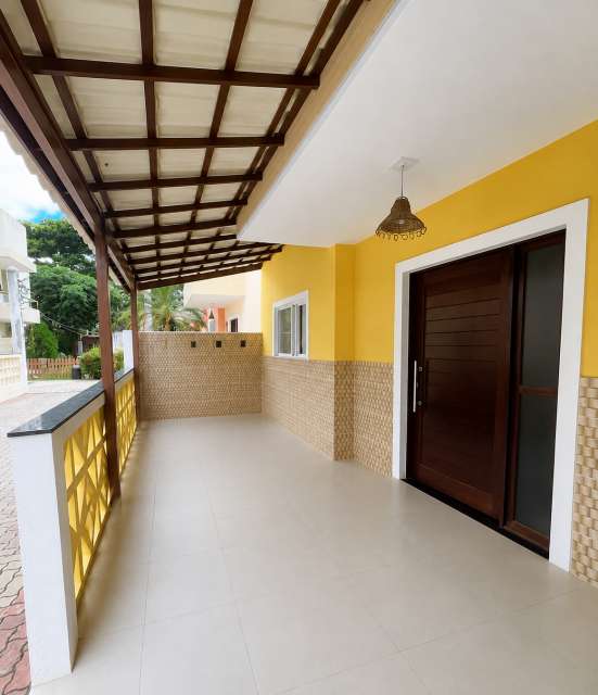 Casa em Ipitanga com 4 quartos sendo 1 suíte, 135,00 m² à venda por R$ 599.000,00
