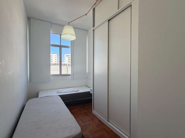 Apartamento na Barra com 3 quartos sendo 1 suíte, 100,00 m² à venda por R$ 750.000,00