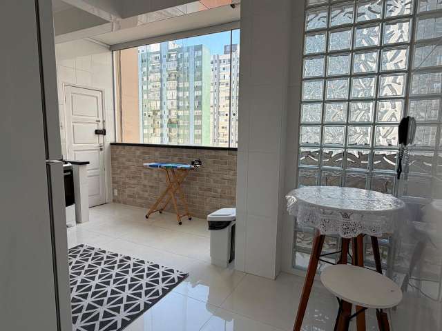Apartamento na Barra com 3 quartos sendo 1 suíte, 100,00 m² à venda por R$ 750.000,00