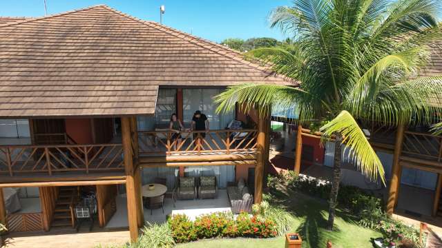 Village em Itacimirim com 3 suítes, 133,00 m² à venda por R$ 1.390.000,00