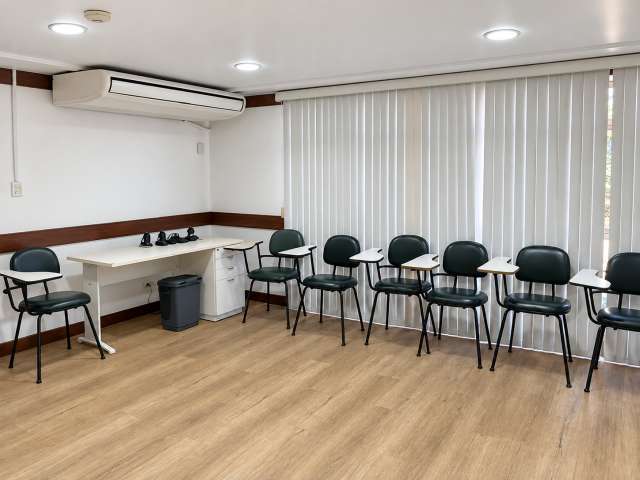 Sala na Federação com 2 quartos, 28,85 m² à venda por R$ 140.000,00