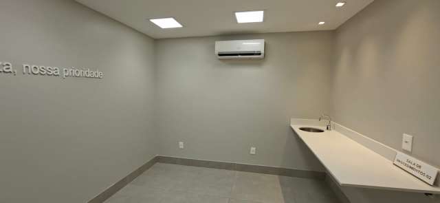 Sala com 120,00 m² para alugar por R$ 11.000,00 - Av. Contorno, Salvador/BA  