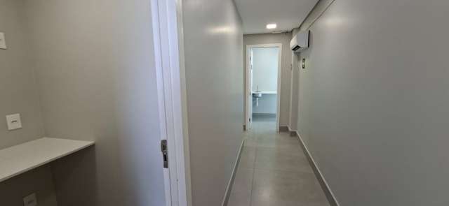 Sala com 120,00 m² para alugar por R$ 11.000,00 - Av. Contorno, Salvador/BA  