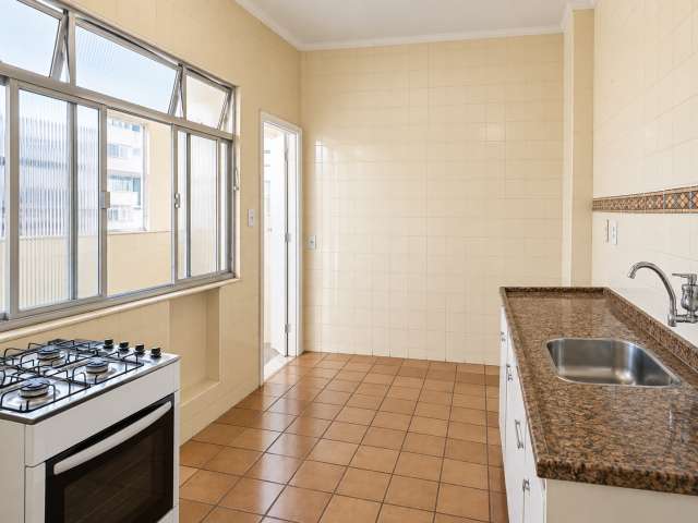 Apartamento com 3 quartos sendo 1 suíte, 170,00 m² à venda por R$ 535.000,00