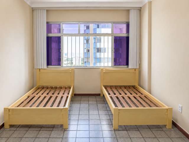 Apartamento com 3 quartos sendo 1 suíte, 170,00 m² à venda por R$ 535.000,00