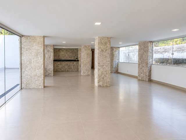 Apartamento com 3 quartos sendo 1 suíte, 170,00 m² à venda por R$ 535.000,00