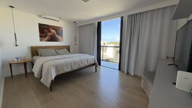 Casa no Alphaville com 4 suítes, 235,00 m² à venda por R$ 1.990.000,00