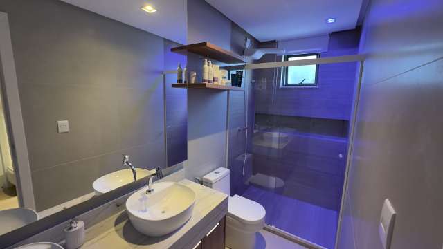 Casa no Alphaville com 4 suítes, 235,00 m² à venda por R$ 1.990.000,00