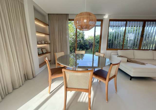 Casa em Costa do Sauípe  com 4 quartos sendo 3 suítes, 304,00 m² à venda por R$ 3.000.000,00