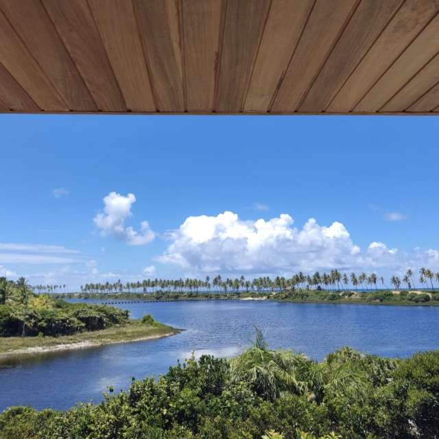 Casa em Costa do Sauípe  com 4 quartos sendo 3 suítes, 304,00 m² à venda por R$ 3.000.000,00