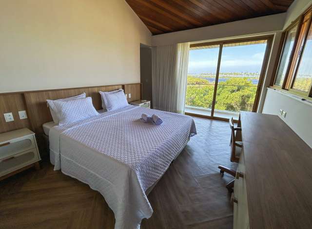 Casa em Costa do Sauípe  com 4 quartos sendo 3 suítes, 304,00 m² à venda por R$ 3.000.000,00