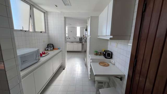 Cobertura na Graça com 4 quartos sendo 2 suítes, 516,00 m² à venda por R$ 4.500.000,00