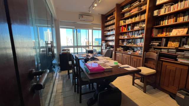 Apartamento na Graça com 4 quartos sendo 2 suítes, 516,00 m² à venda por R$ 4.500.000,00