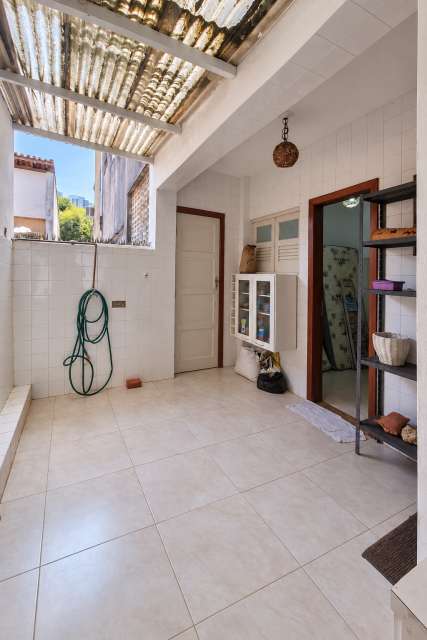 Apartamento no Jardim Apipema com 2 quartos, 115,00 m² à venda por R$ 430.000,00
