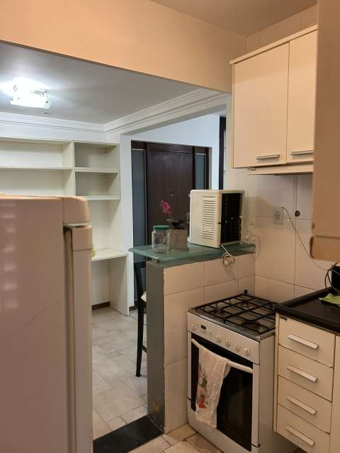 Apartamento com 1 quarto e 1 suíte, 61,04 m² para alugar por R$ 1.950,00 - Candeal - Salvador/BA 