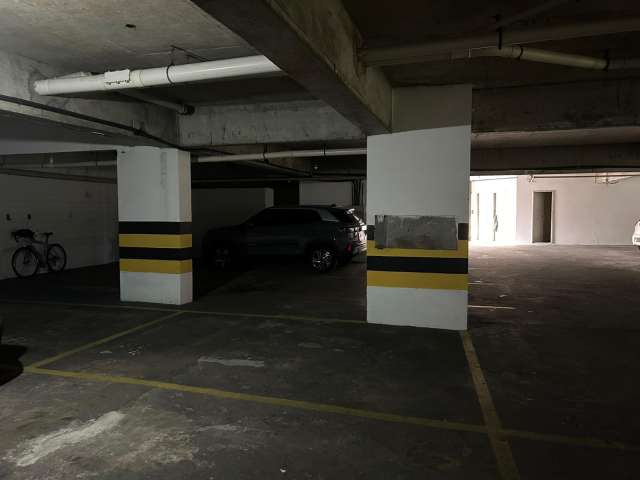 Apartamento com 1 quarto e 1 suíte, 61,04 m² para alugar por R$ 1.950,00 - Candeal - Salvador/BA 