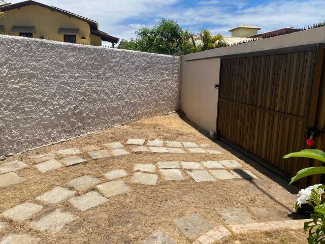 Casa com 3 quartos e 2 suítes, 400,00 m² para alugar por R$ 12.500,00 - Vilas do Atlântico, Salvador-BA