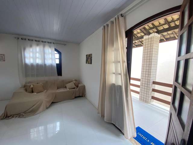 Casa com 3 quartos e 2 suítes, 400,00 m² para alugar por R$ 12.500,00 - Vilas do Atlântico, Salvador-BA