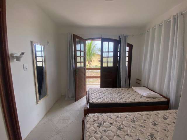 Casa com 3 quartos e 2 suítes, 400,00 m² para alugar por R$ 12.500,00 - Vilas do Atlântico, Salvador-BA