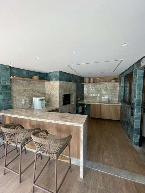 Apartamento no Caminho das Árvores com 4 suítes, 250,00 m² à venda por R$ 2.900.000,00