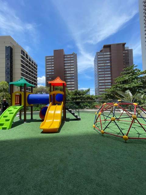 Apartamento no Caminho das Árvores com 4 suítes, 250,00 m² à venda por R$ 2.900.000,00