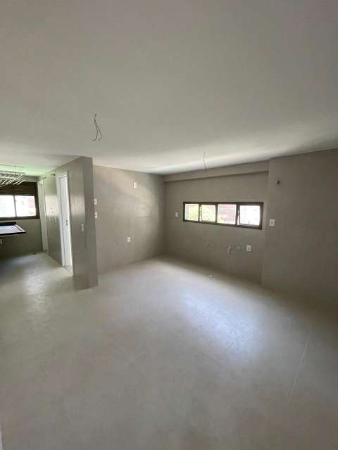 Apartamento no Caminho das Árvores com 4 suítes, 250,00 m² à venda por R$ 2.900.000,00
